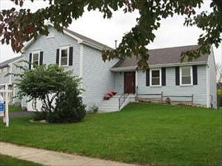 5th image of 420 Tartans Dr