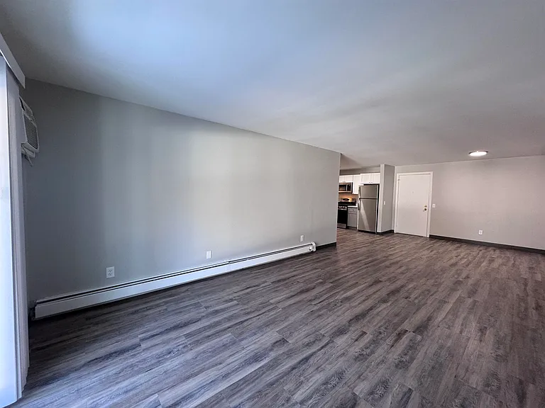 379 Huse Rd #14 — Photo 19