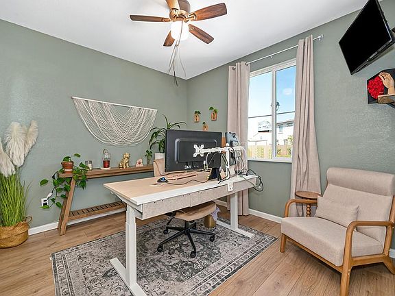 4th image of 770 Silver Creek Cir