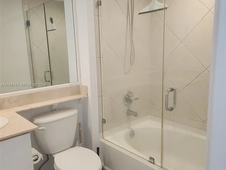 325 Biscayne Blvd #1420 — Photo 3