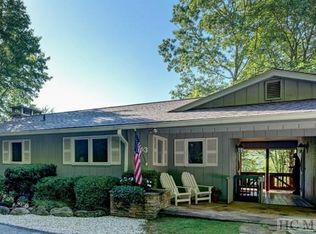 103 Locust Ln, Highlands, NC 28741