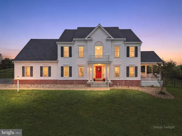80 Little Sorrel Dr, Middletown, VA 22645