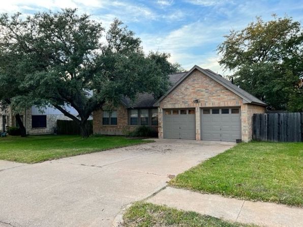 6918 Dallas Dr