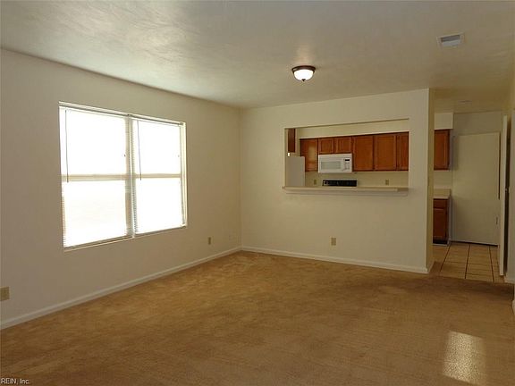 2nd image of 2107 Pretty Lake Ave APT 15