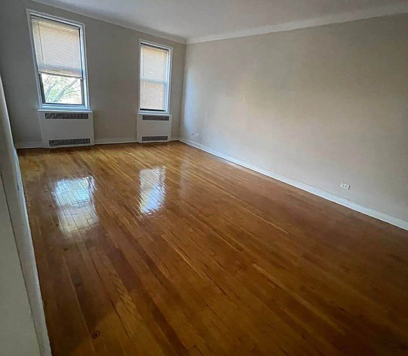 20 Bogardus Place — Photo 3