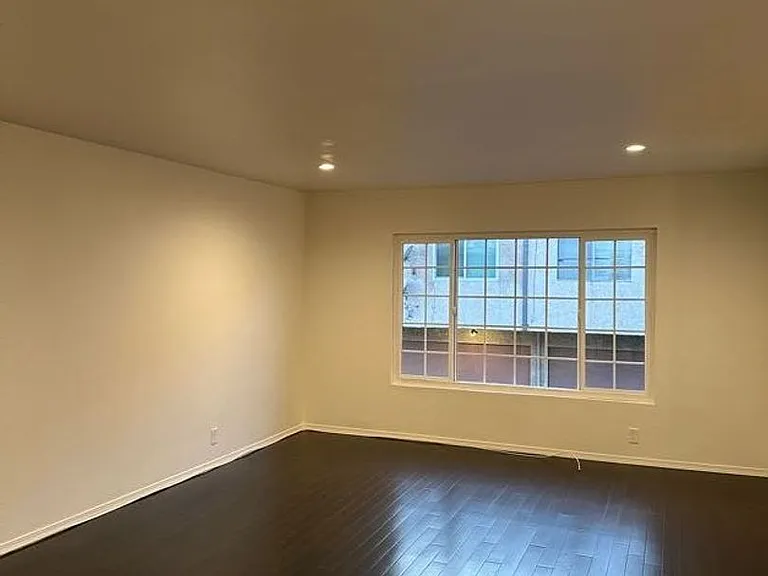 1034 Magnolia Ave — Photo 41