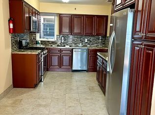 6322 12th Ave FLOOR 3, Brooklyn, NY 11219