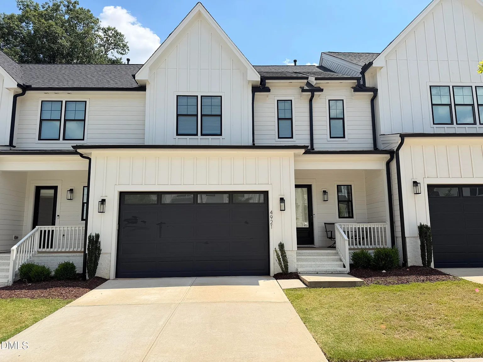 3 bed, 2.5 bath, 2230 sqft, $3,150 — Photo 1