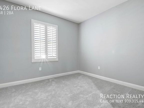 5th image of 8426 Flora Ln