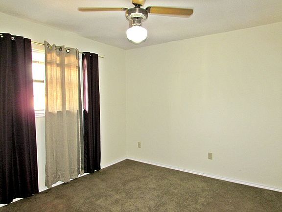 2nd image of 2012 Casino Dr