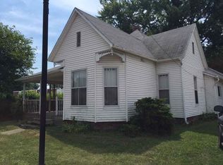 403 W Main St, Odon, IN 47562