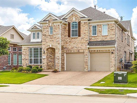 3rd image of 15556 Yarberry Dr
