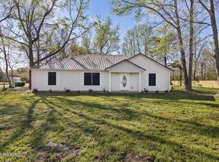 1004 Lafayette Cir, Broussard, LA 70518