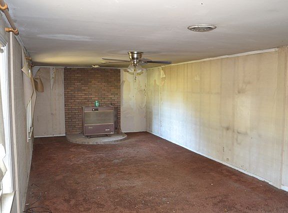 3rd image of 4261 Sharon Hwy