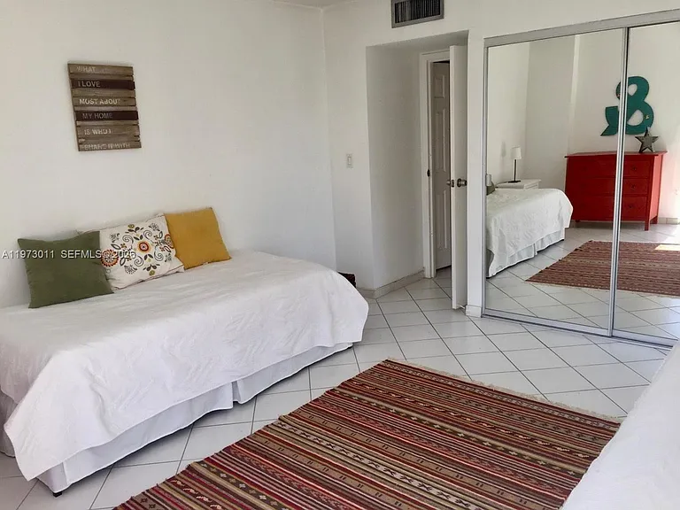 100 Bayview Dr #516 — Photo 25