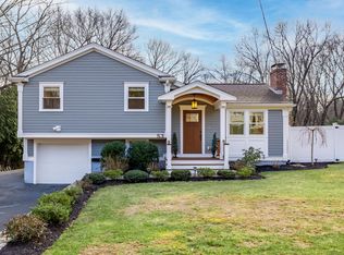 53 Little Farms Rd, Framingham, MA 01701