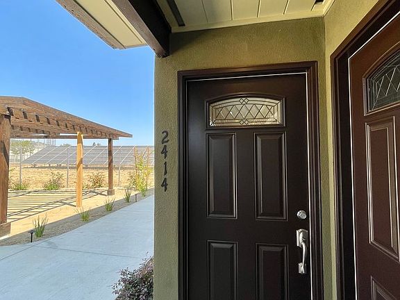 2nd image of 2402-2480 Colina Ct #Col2414