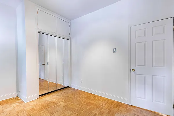 Rented by Samuel Realty Group LLC | media 12