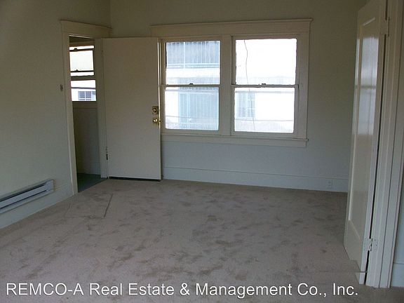 5th image of 447 W Melrose Way APT B