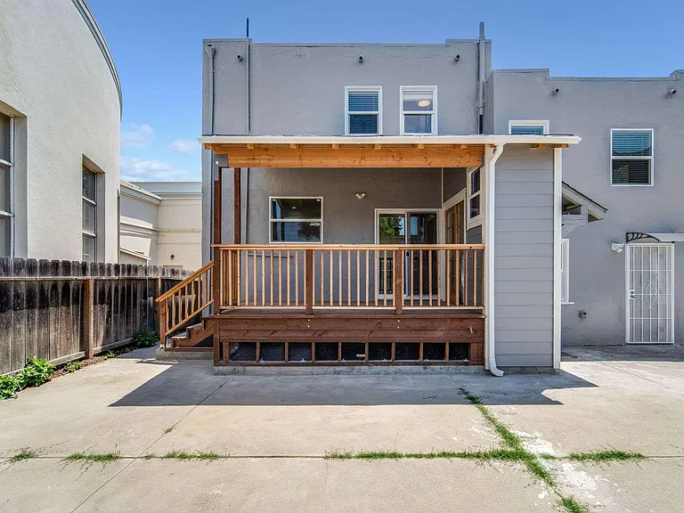 1305 Walnut St #1305 — Photo 18