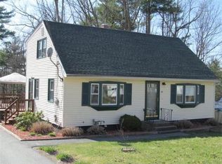 69 Langholm Dr, Nashua, NH 03062