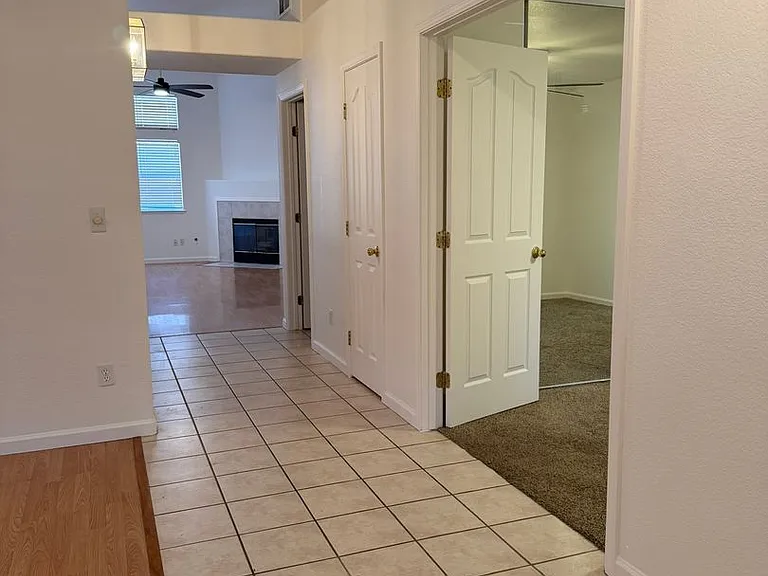 5331 Navajo Way — Photo 2