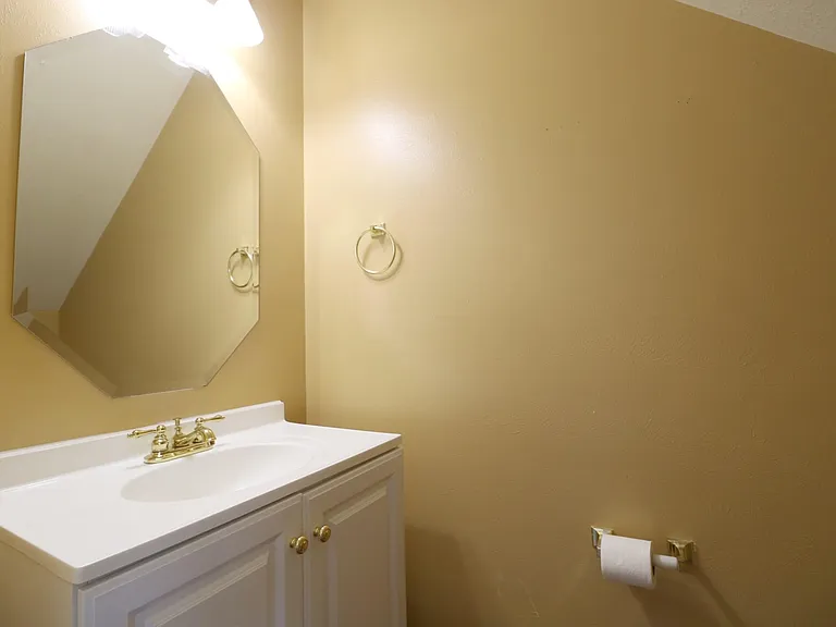 1926 Wildwood Ridge Dr — Photo 10