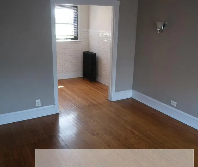 1749 W Devon Ave #3 — Photo 12