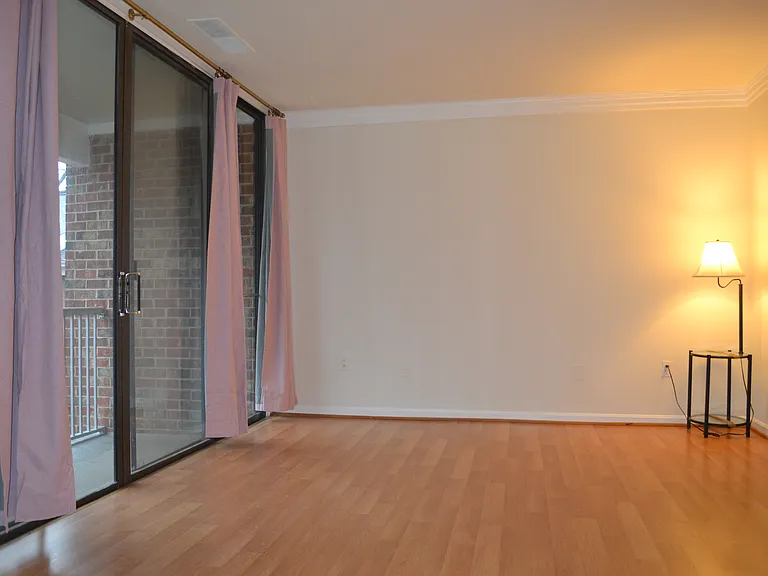 722 Quince Orchard Blvd #201 — Photo 7