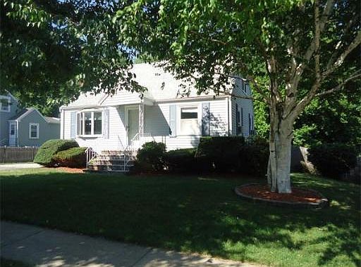 1st image of 9 Winnegance Ave