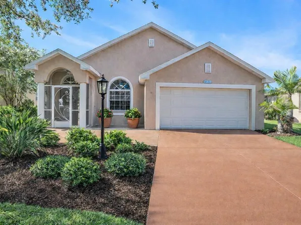 1135 Millbrook Cir, Bradenton, FL 34212