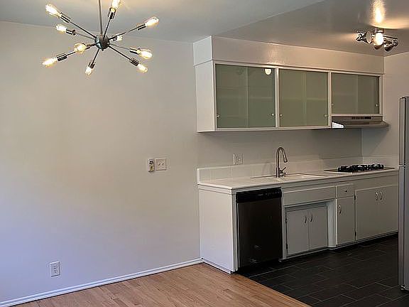 2nd image of 1710 Camino Palmero St APT 16