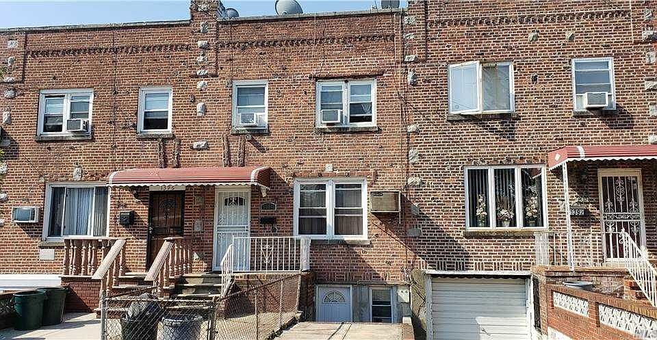 1st image of 1394 E 93rd St