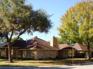 1220 Old Homestead, Seguin, TX 78155
