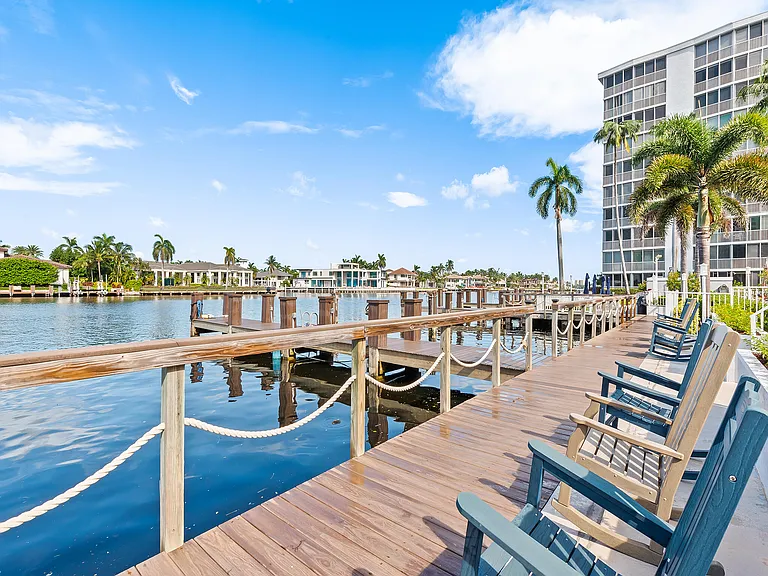 3310 S Ocean Blvd #525D — Photo 32