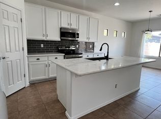 9916 W Marguerite Ave, Tolleson, AZ 85353