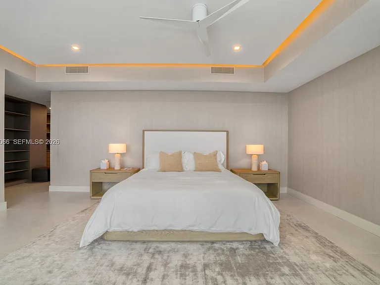 18975 Collins Ave #3000 — Photo 12