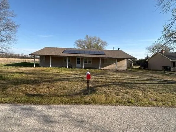 2800 E 21st Ave, Hutchinson, KS 67502