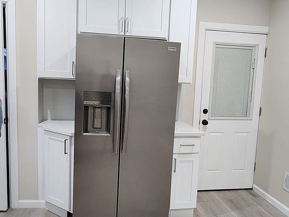 2nd image of 169 Brighton Ave Floor 1