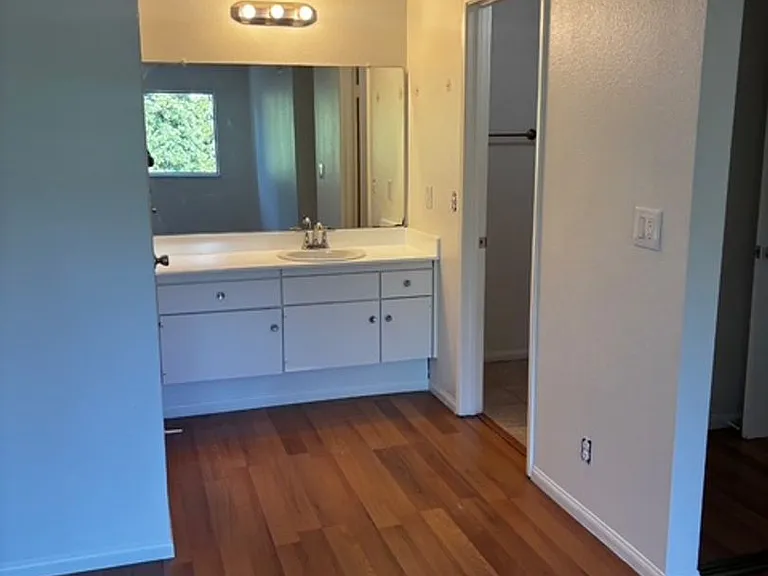 16672 Mount Darwin Cir — Photo 8