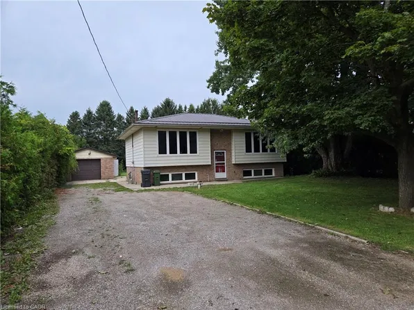 8 Lyndhurst Ave, Norfolk County, ON N3Y 4J9