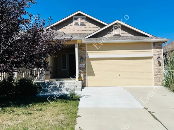 2300 Woodbury Ln, Fort Collins, CO 80524