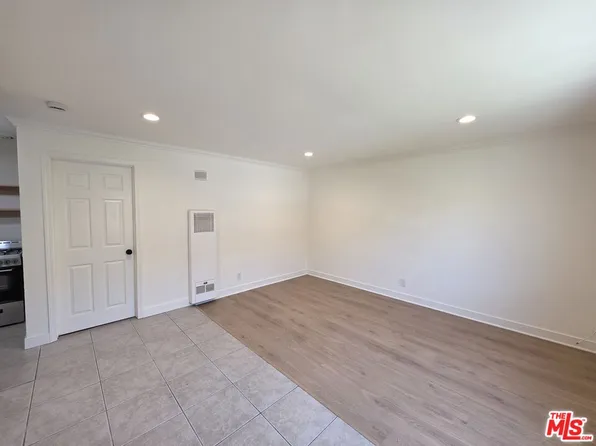 2400 Vanderbilt Ln #2400A, Redondo Beach, CA 90278