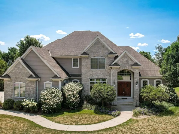 N37W23521 Broken Hill CIRCLE SOUTH South, Pewaukee, WI 53072