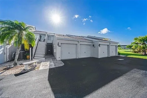 452 Bristle Cone Ln #27 Photo 1