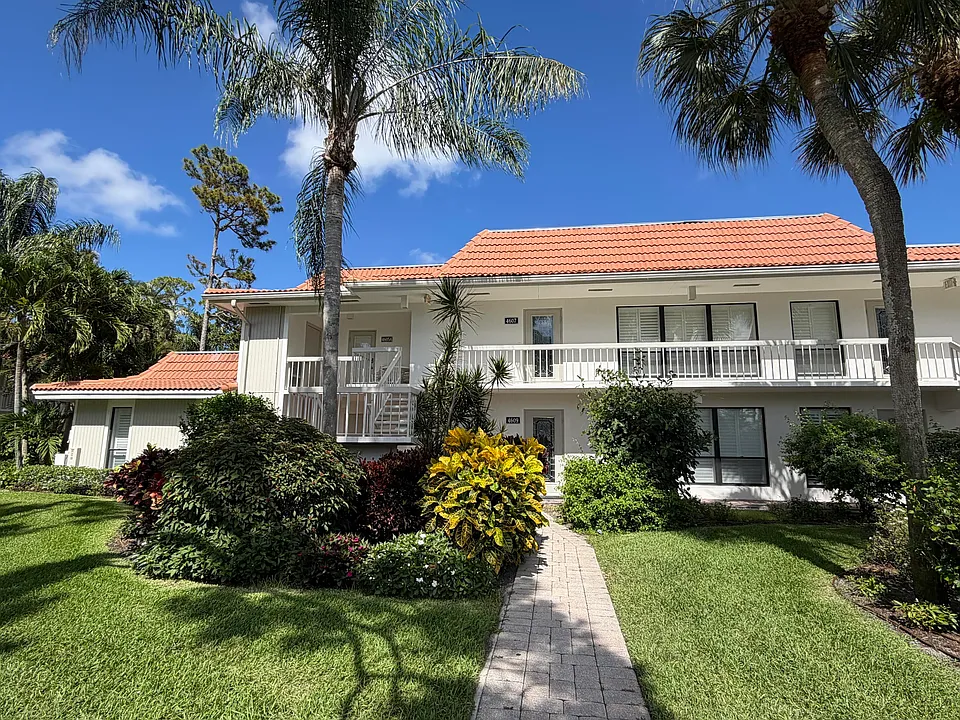 4607 Kittiwake Ct #2
