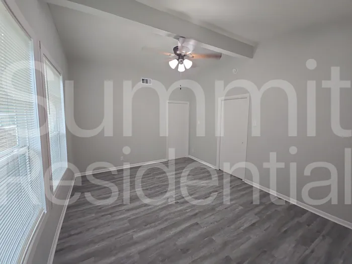 6813 Hazen St — Photo 10