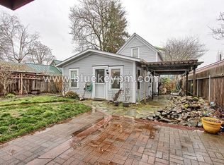 9105 SE Reedway St, Portland, OR 97266