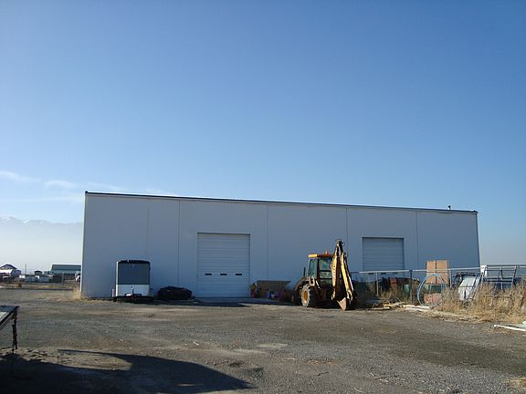 3rd image of 1066 North Industrial Park Circle