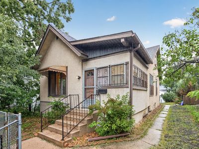 2425 11th Ave S, Minneapolis, MN, 55404